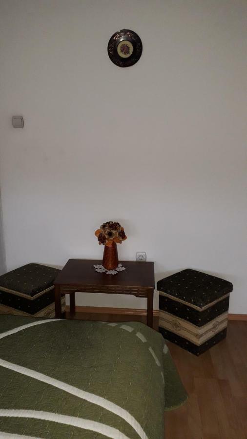 Annika Apartman Eger Zewnętrze zdjęcie